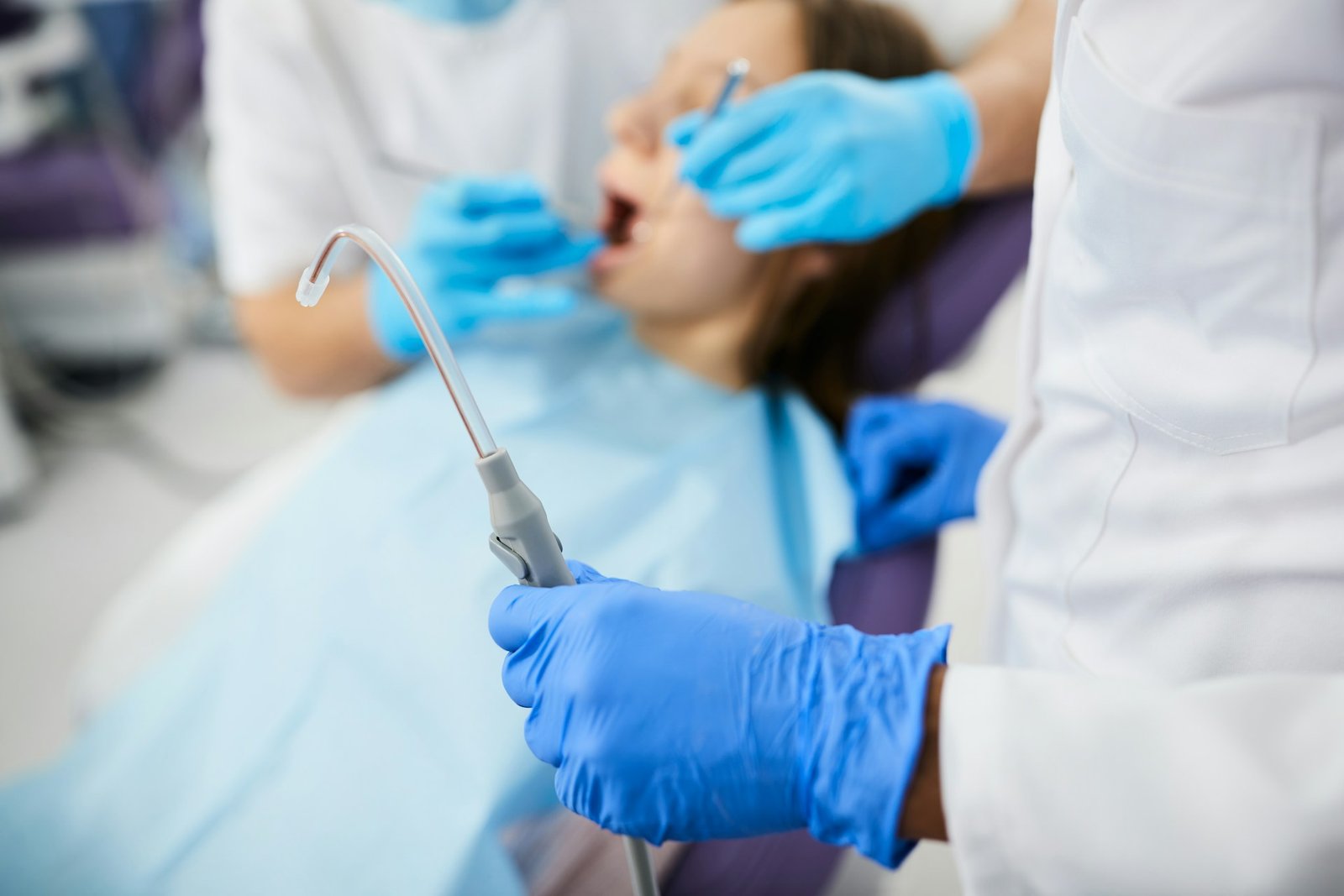 Dentist