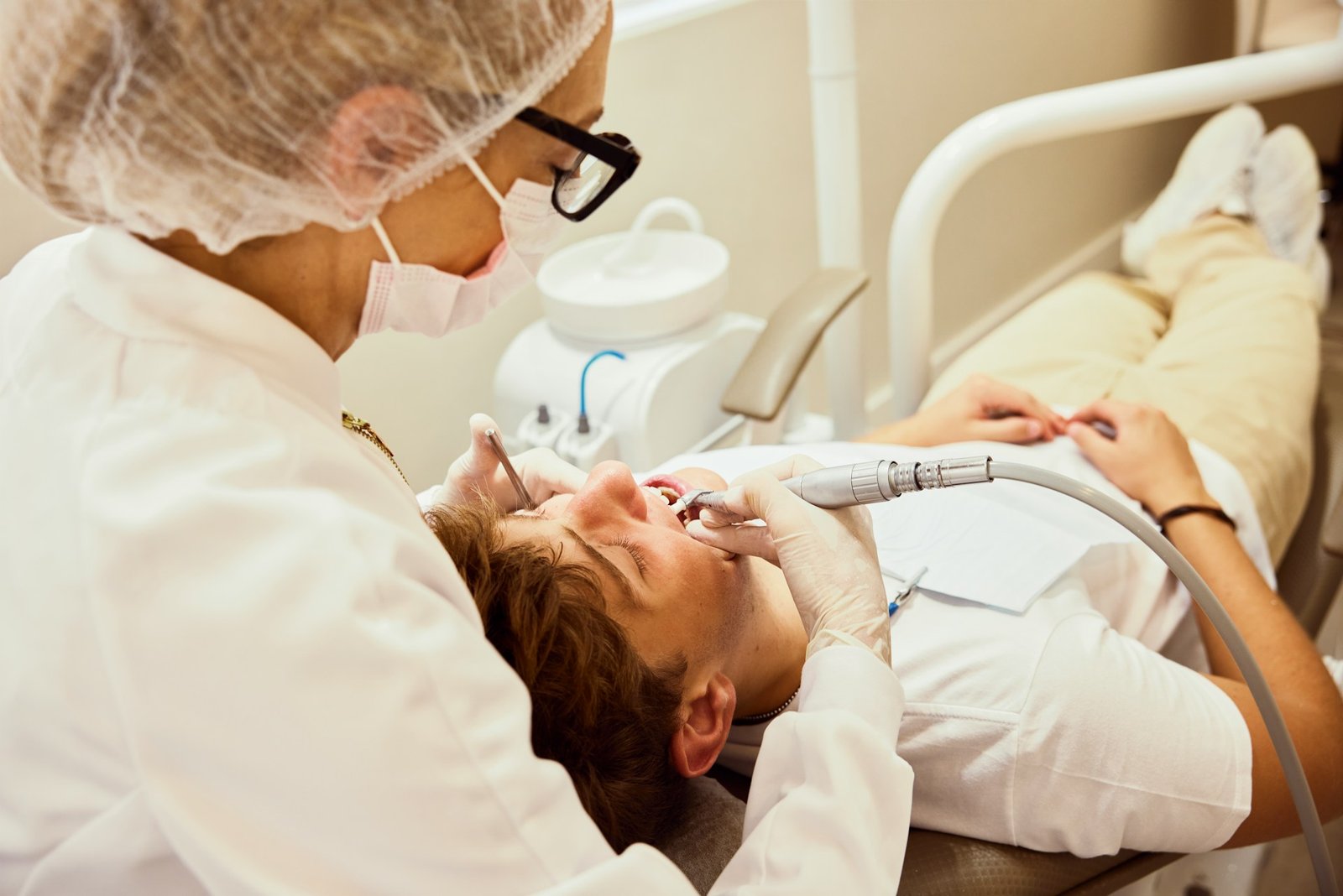 Dentist